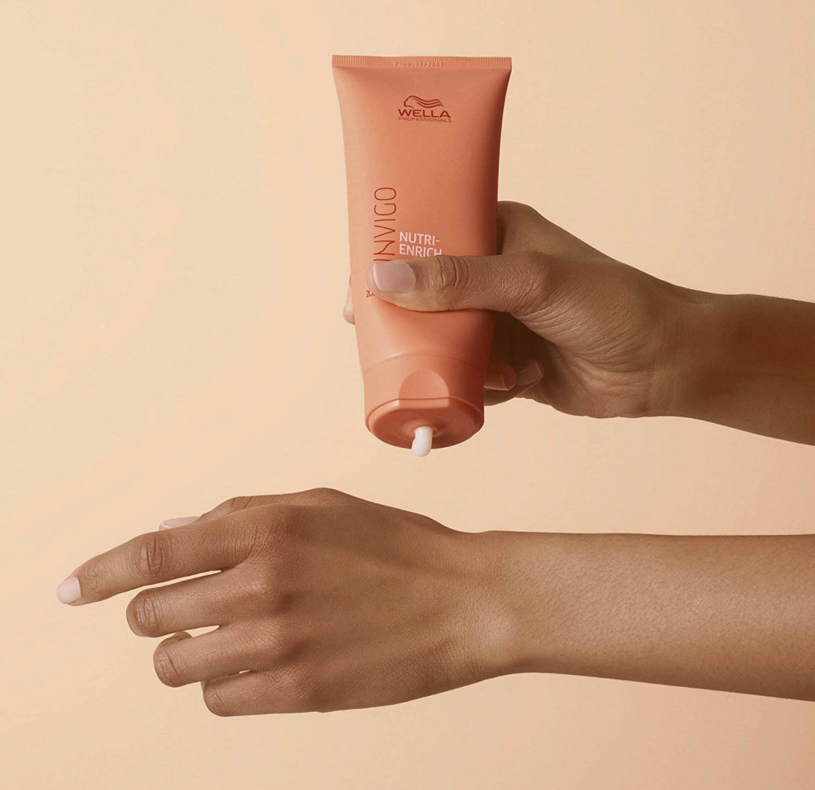 Wella Professionals INVIGO Nutri-Enrich Deep Nourishing Conditioner